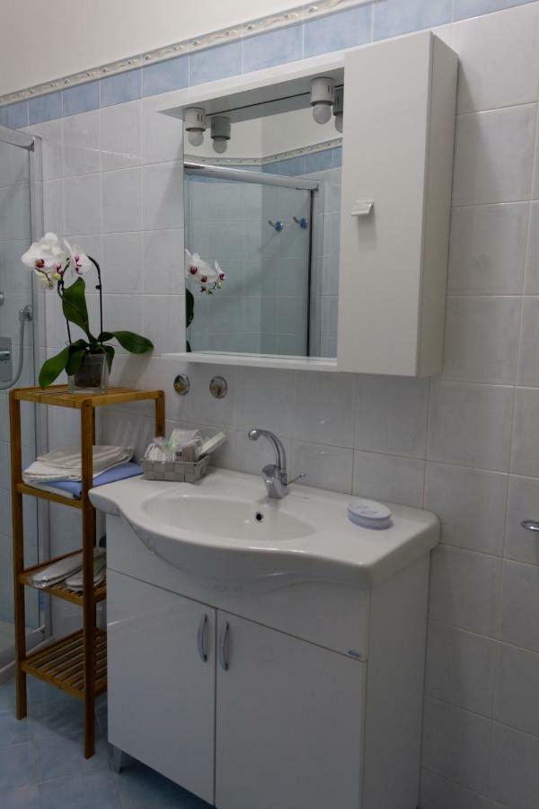 סורנטו Flower'S Home מראה חיצוני תמונה